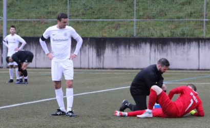 Torhüter Daniel Schmieder machte ein tolles Spiel, musste in der Nachspielzeit aber wegen Leistenbeschwerden behandelt werden.