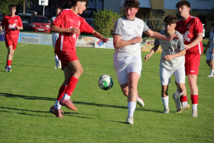 Beide Seiten schenkten sich nichts, es war ein packendes Spiel