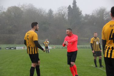 90 Minuten sind vorbei, Monsieur Bürkle, es gibt drei Minuten Nachspielzeit