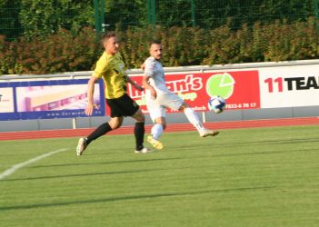 Nicos Querpass vor dem 2:0.