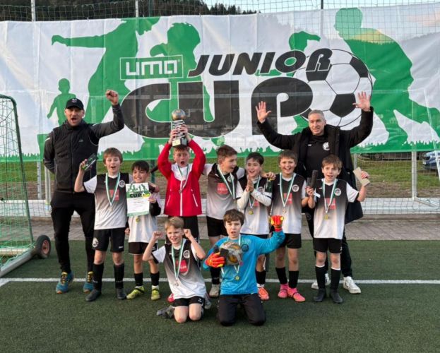 Bild 6 Vizemeister E1-Junioren.JPG