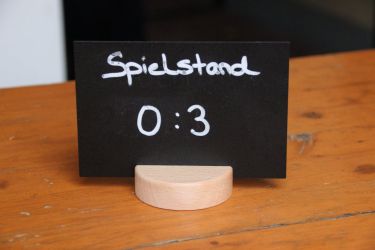 Die Anzeigetafel des FV Sulz ist klasse, vor allem der Spielstand nach 90 Minuten